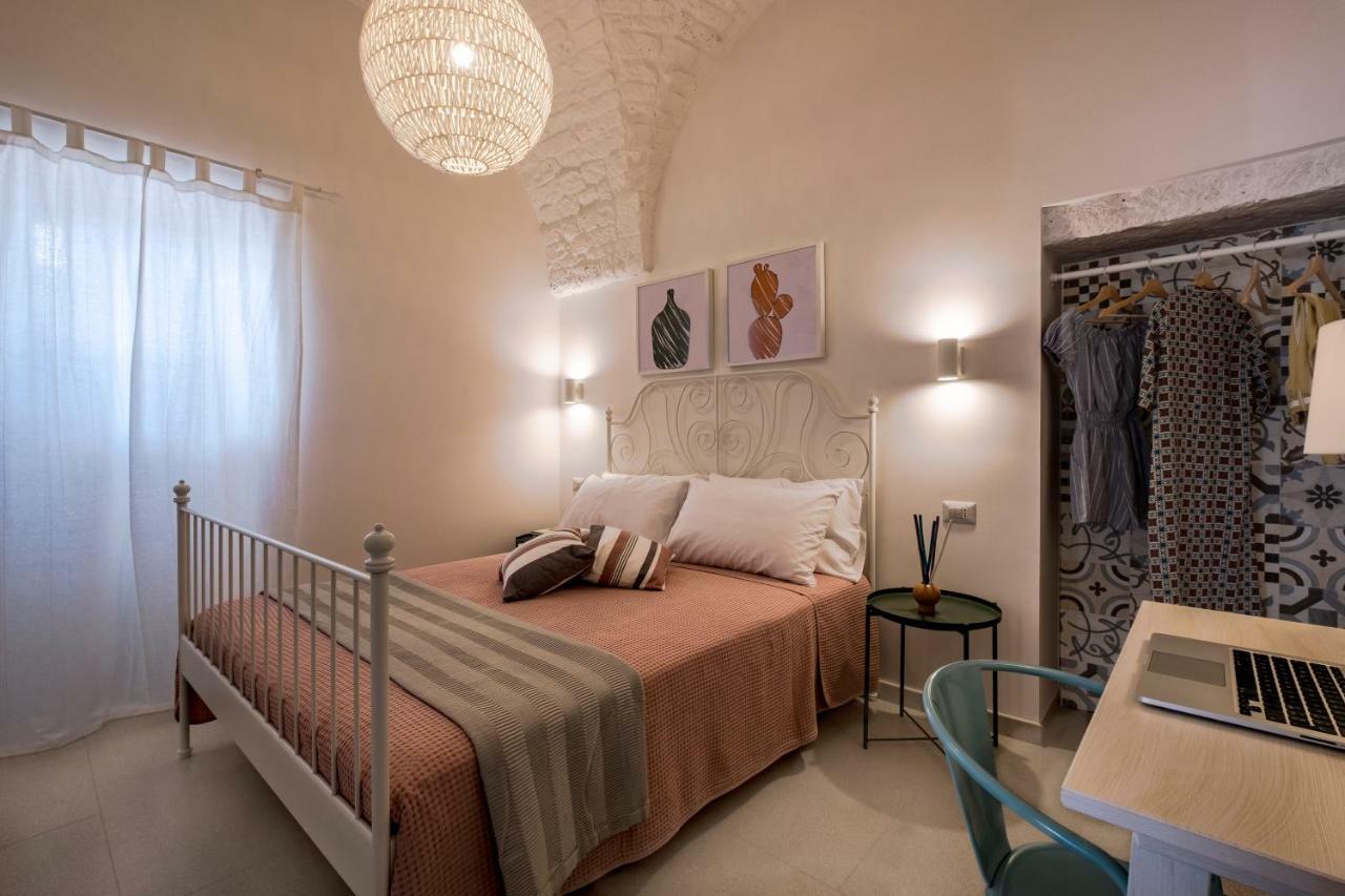 I Colmi - Trulli Suites マルティナ・フランカ エクステリア 写真